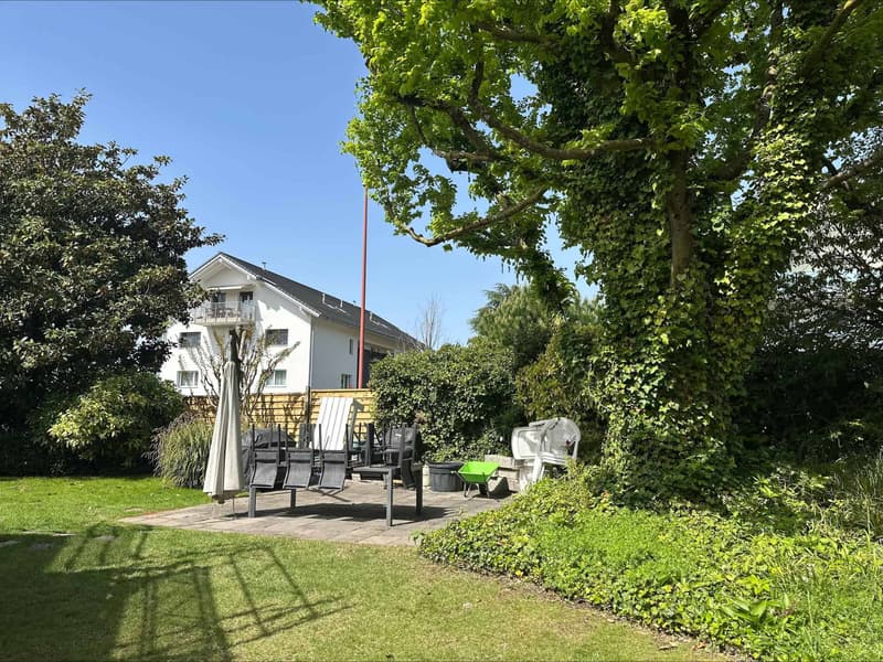 Charmant appartement de 3,5 pièces avec balcon à St-Sulpice (4)