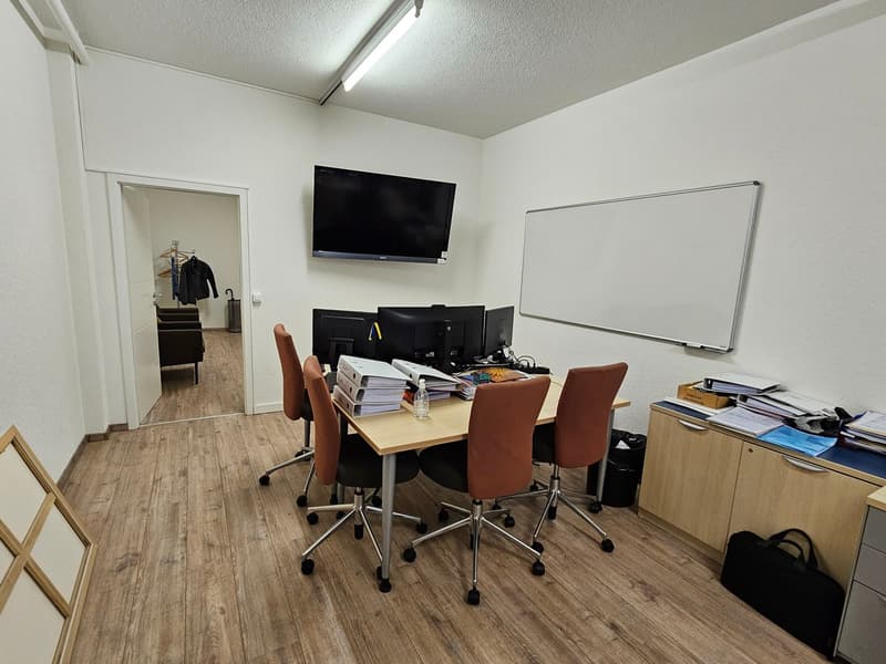 A louer surface administrative complètement aménagée (4)