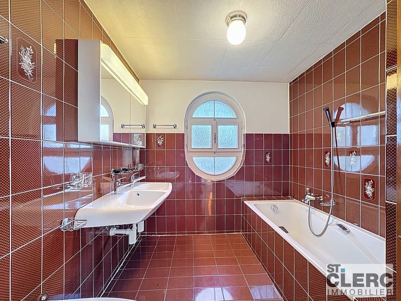 Bel appartement de 7 pièces avec jardin privatif (13)