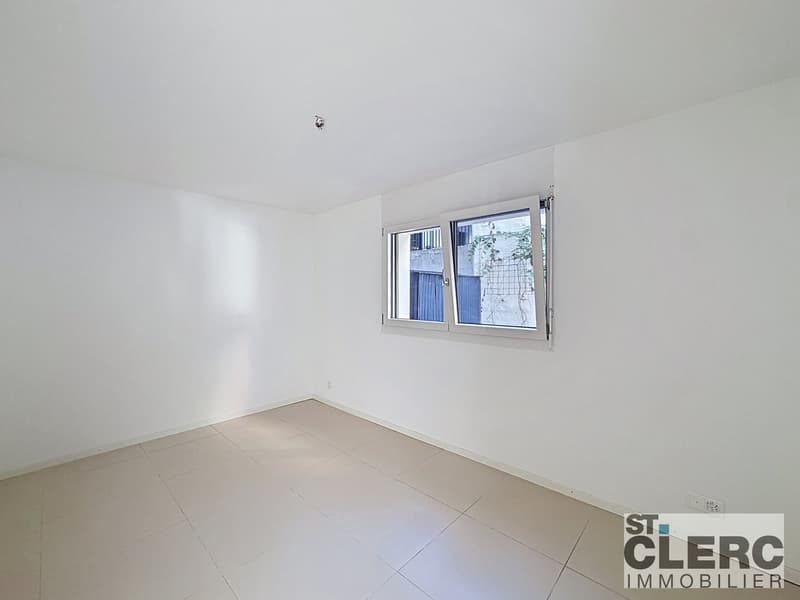Bel appartement avec grande terrasse (6)