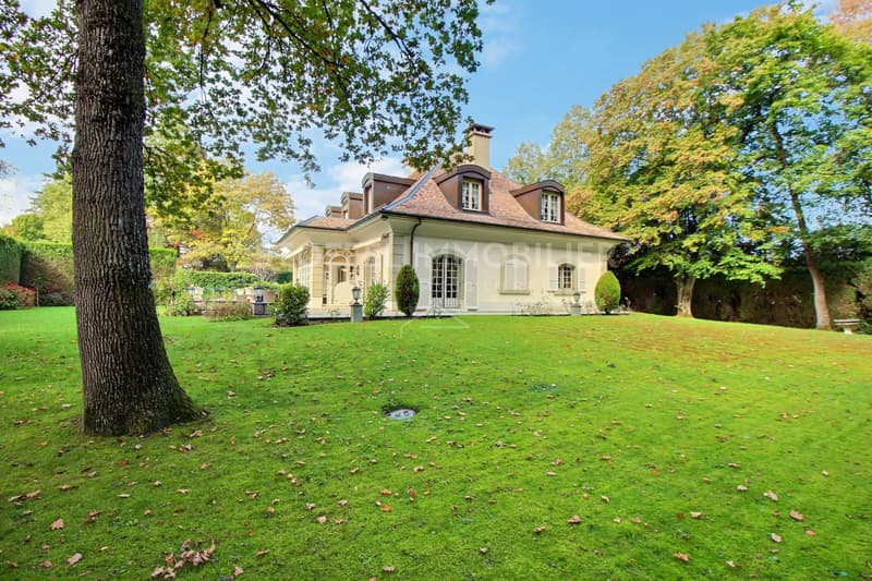 Maison de Maîtres dans l'environnement préservé de Conches (5)