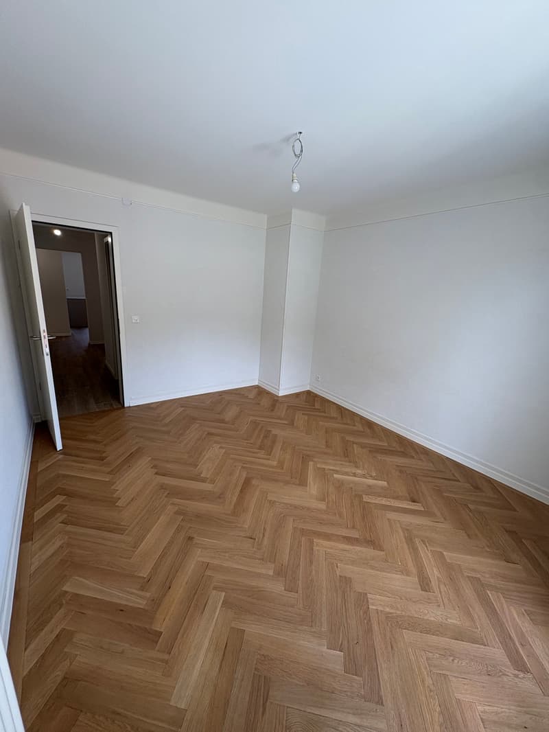 Charmant appartement de 3,5 pièces avec grand balcon à Vallorbe (16)