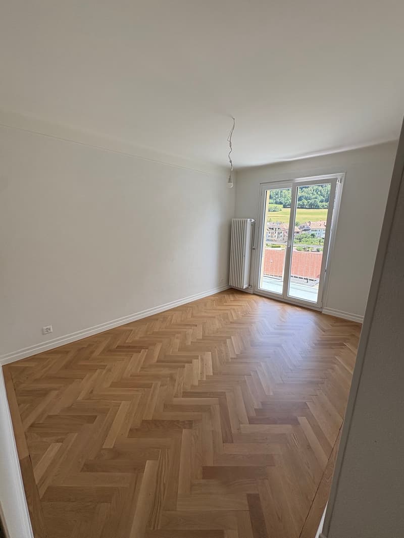 Charmant appartement de 2,5 pièces avec balcon à Vallorbe (2)