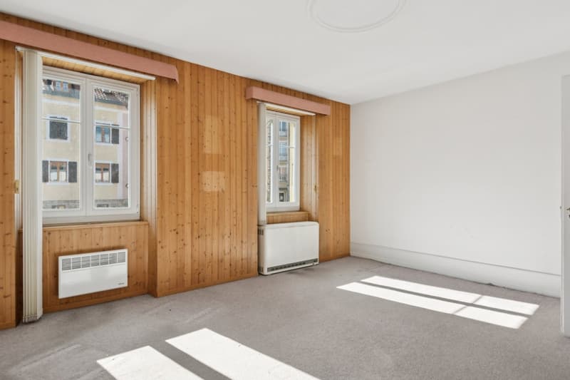 Maison mitoyenne avec joli potentiel de rénovation (5)