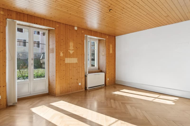 Maison mitoyenne avec joli potentiel de rénovation (3)