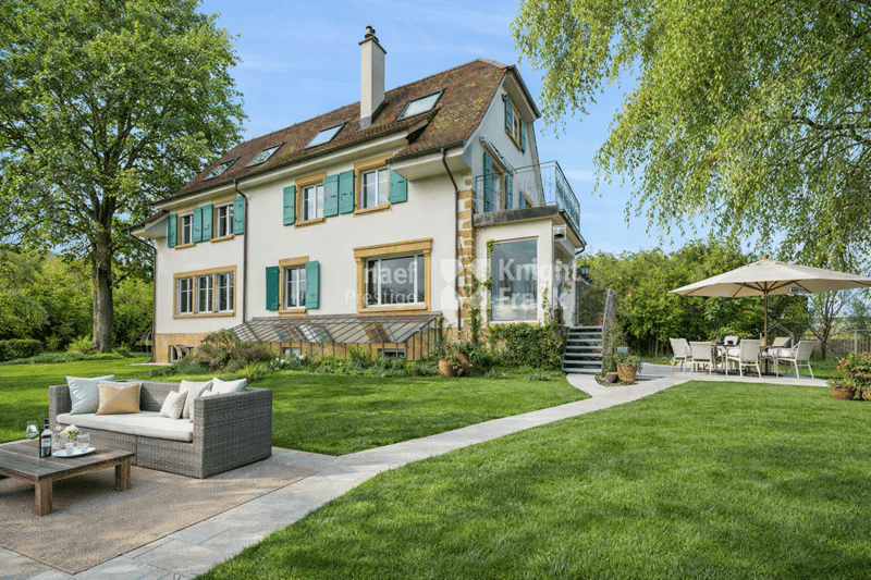 Magnifique maison de maître pieds dans l'eau (9)