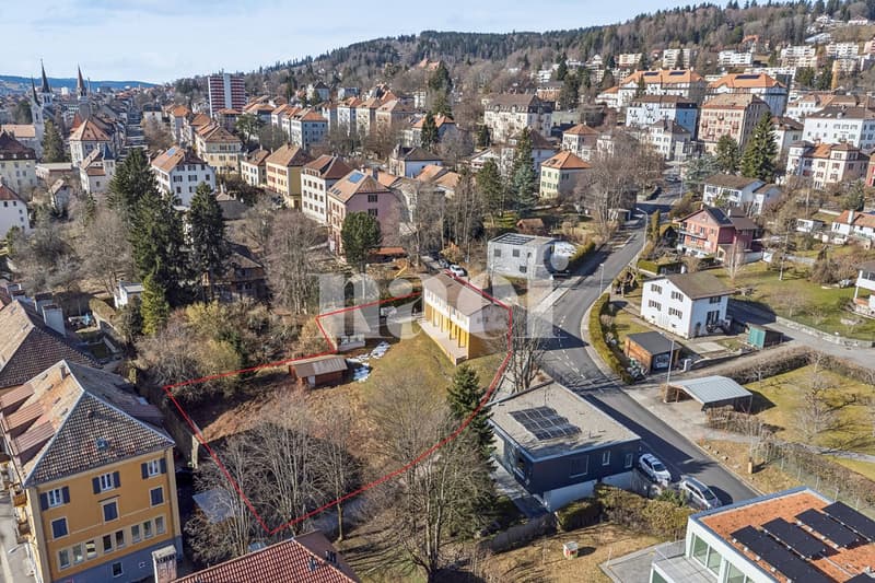 Terrains constructibles de 1'652 m² (1)