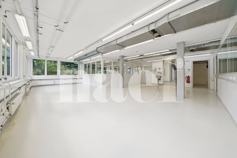 Immeuble industriel , artisanal et administratif (8)