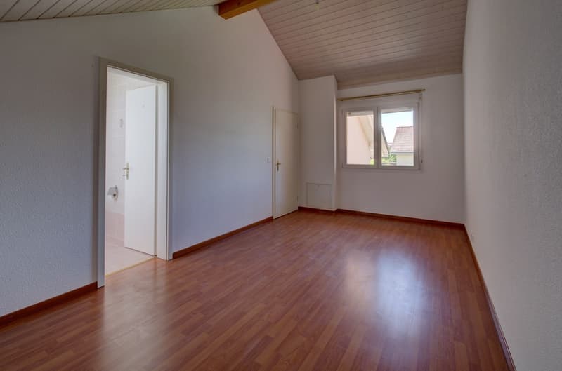 Villa familiale jumelée de 5,5 pièces (9)