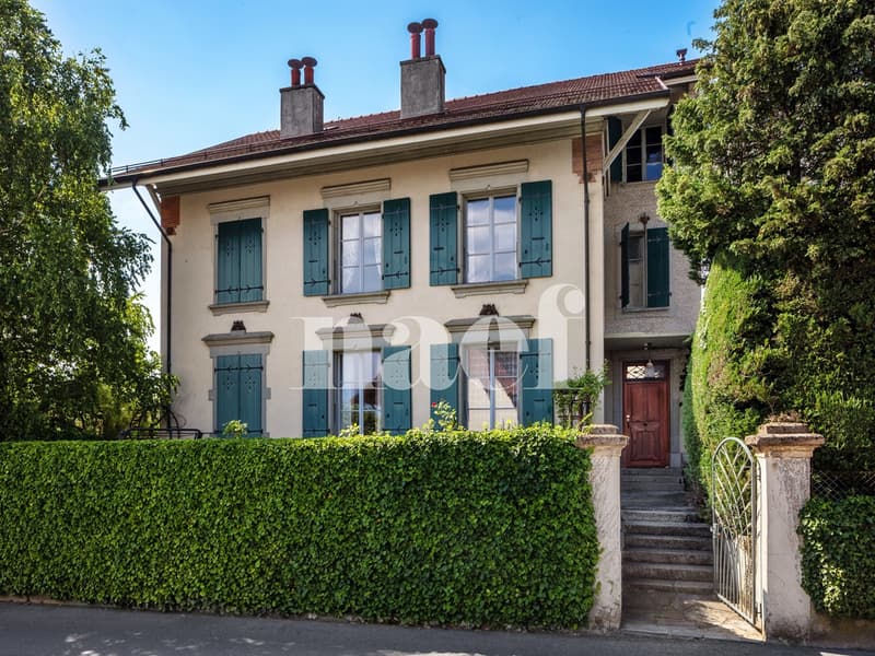 Charmante maison de 10 pièces avec un grand potentiel (1)