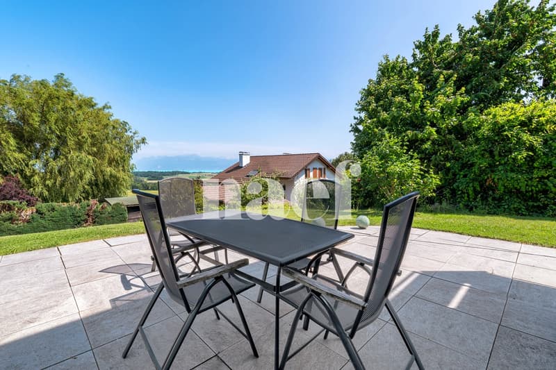 Magnifique villa de 6 pièces entre nature et confort (2)