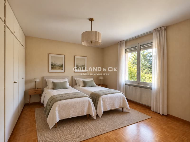 Spacieux 3.5 pièces avec vue - ~ 130 m² - Quartier Mousquines-Verdeil (7)