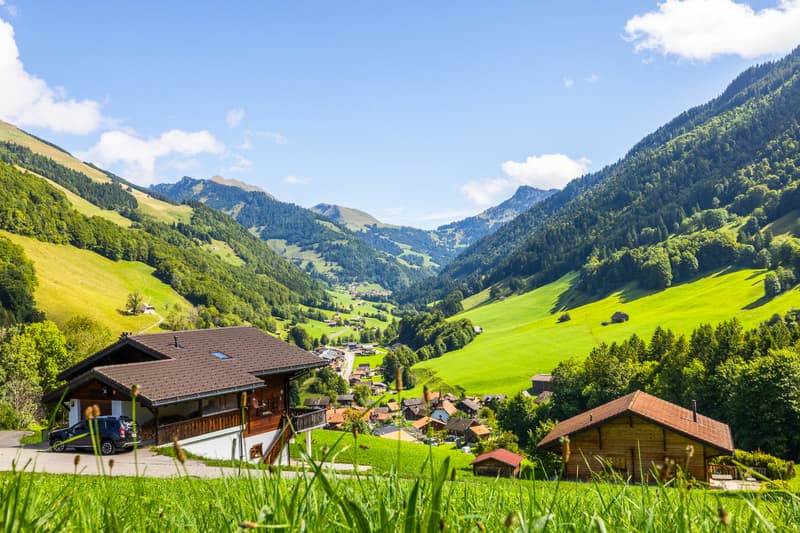 Projet neuf : la beauté alpine à vivre au quotidien (4)