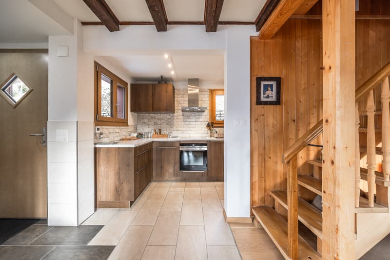 Chalet de charme, avec vue exceptionnelle et imprenable (5)