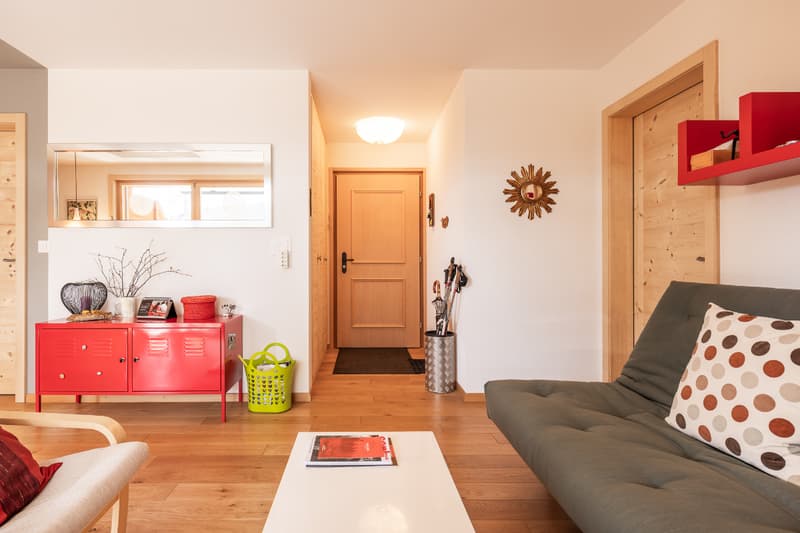 Appartement contemporain de 2½ pièces avec vaste balcon (11)