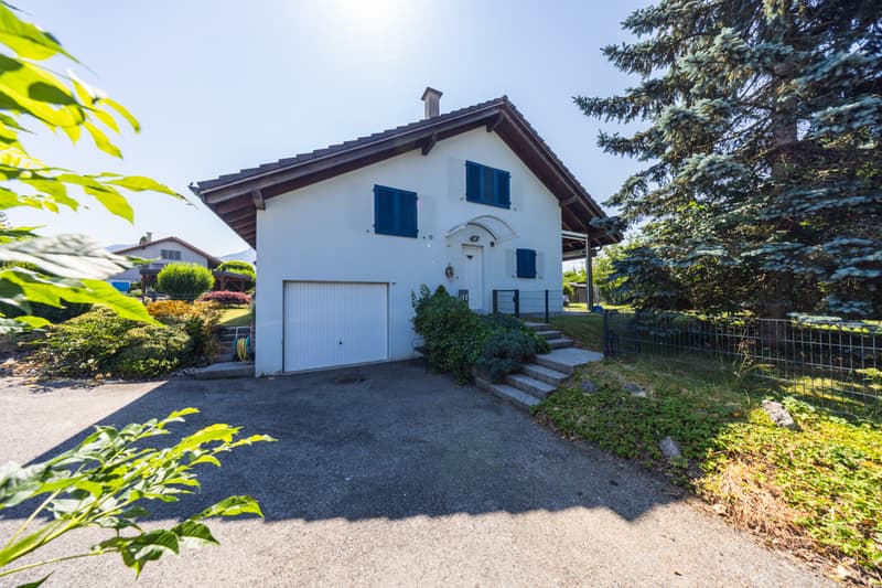 Villa individuelle sur splendide parcelle arborée (11)