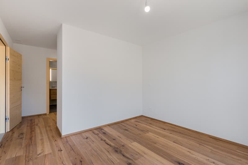 Appartement contemporain de 3½ pièces au calme (5)