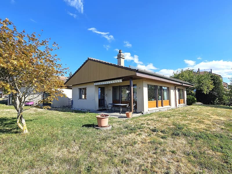 Villa individuelle avec magnifique dégagement sur la campagne et les Alpes (1)