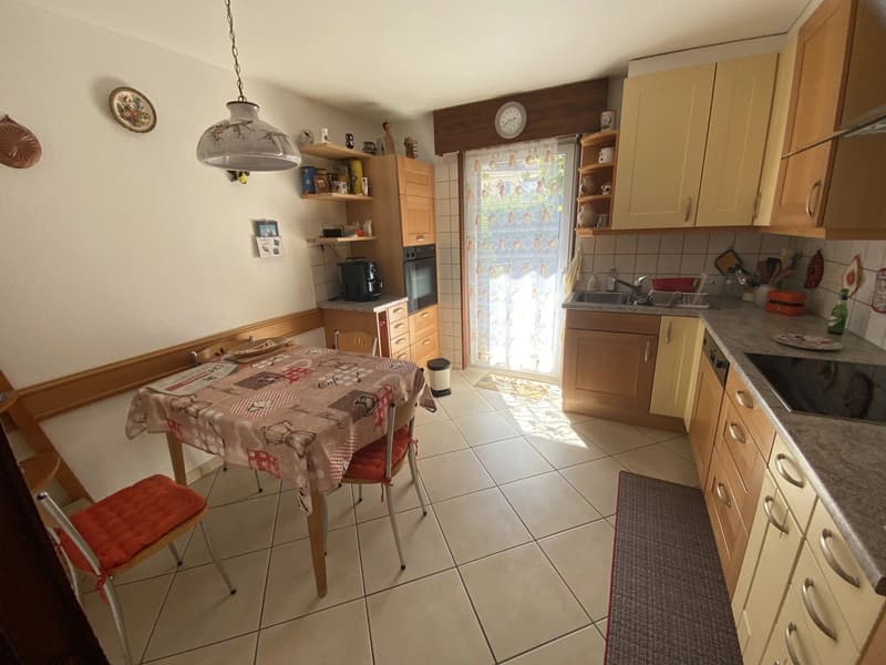 Charmante villa de 6 pièces à Bussigny (6)