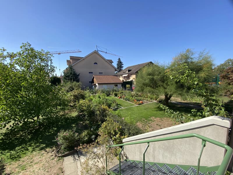 Superbe appartement 4.5 pièces en duplex avec balcon à Denges (2)