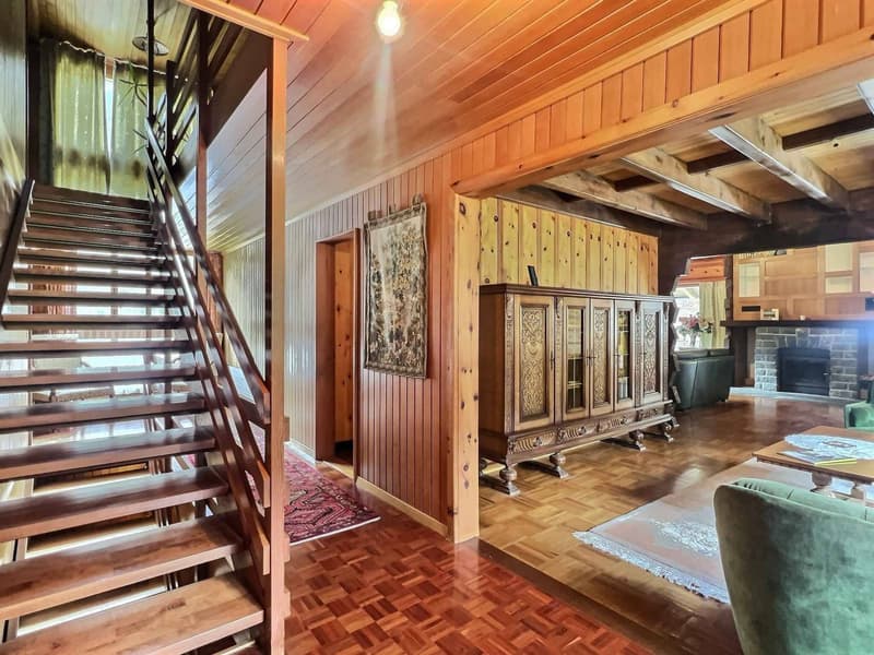 Grand chalet idéal pour une famille - terrain de 5'044 m2 (10)