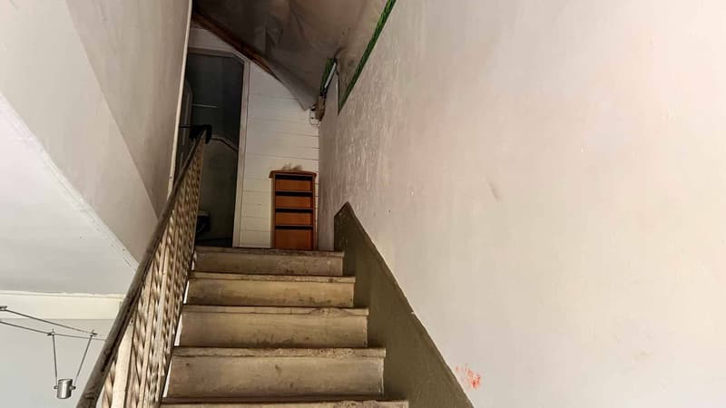 Immeuble d'habitation de deux logements à rénover (10)