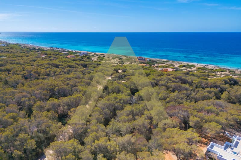 Villa exceptionnelle avec vue sur la mer et licence touristique (2)