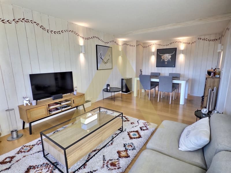 Appartement meublé 3,5 pièces lumineux avec grand balcon et accès spa (8)