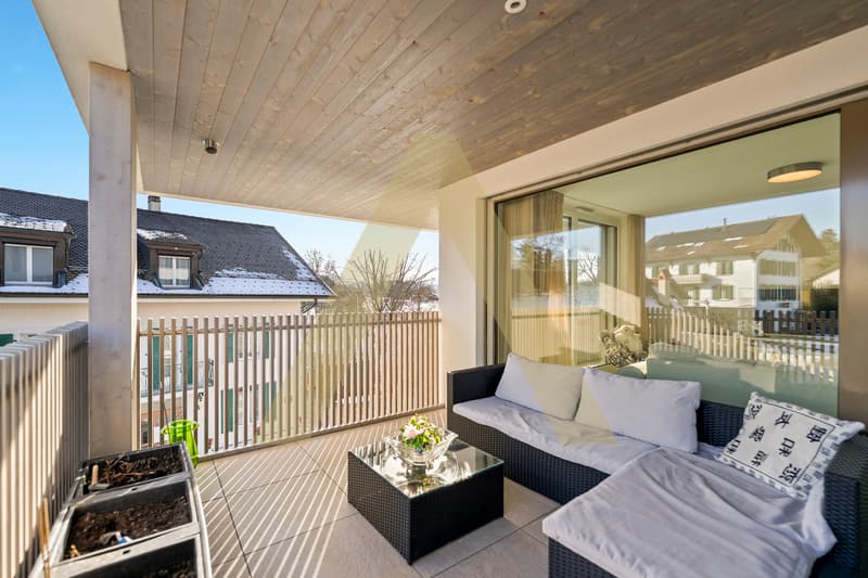 Lumineux appartement aux finitions élégantes (2)