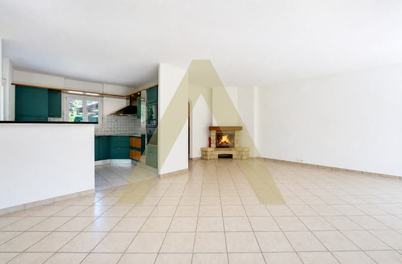ÉPALINGES - UNE MAISON FAMILIALE AU COEUR DE LA VERDURE (5)
