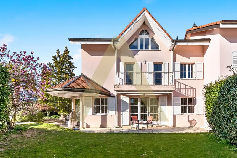 Une villa aux volumes exceptionnels, à deux pas de la plage (1)
