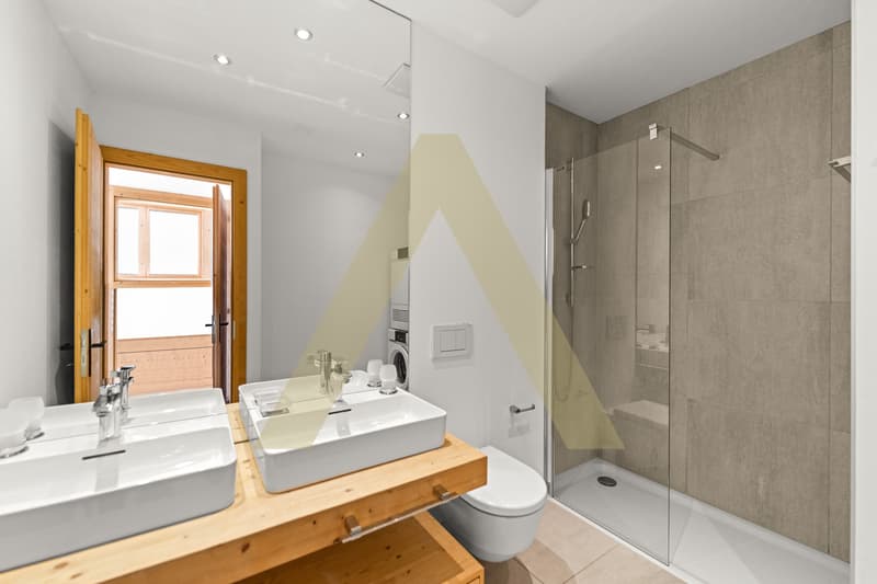 Très bel appartement avec vue imprenable (9)
