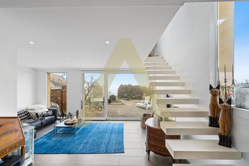 Confortable appartement avec de beaux extérieures (2)