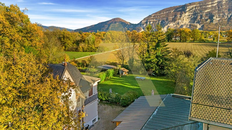 Villa face au Salève avec grand potentiel (9)