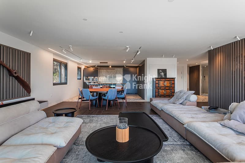 Magnifique appartement attique de 4.5 pièces avec vue imprenable sur le lac de Morat à vendre à Lugnorre (2)