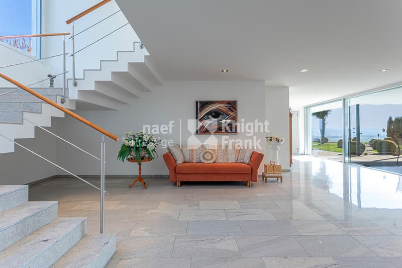 Magnifique propriété individuelle de 6 pièces avec vue imprenable sur le lac de Morat à vendre à Bellerive (8)