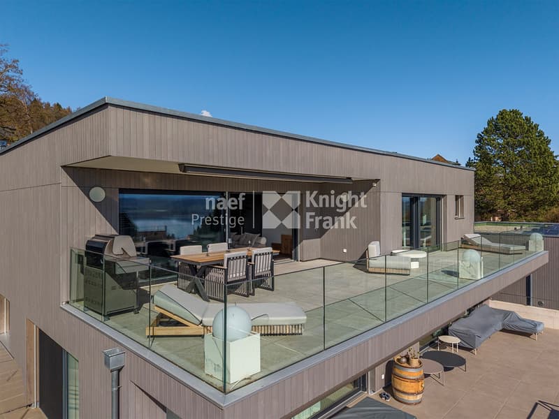 Magnifique appartement attique de 4.5 pièces avec vue imprenable sur le lac de Morat à vendre à Lugnorre (3)