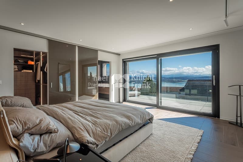 Magnifique appartement attique de 4.5 pièces avec vue imprenable sur le lac de Morat à vendre à Lugnorre (7)
