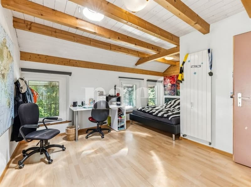 Maison jumelée de 6.5 pièces avec jardin à vendre à Sorens (8)