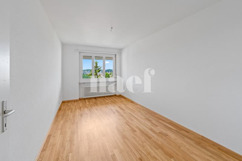 Appartement de 5 pièces au 4ème à louer à Fribourg (7)