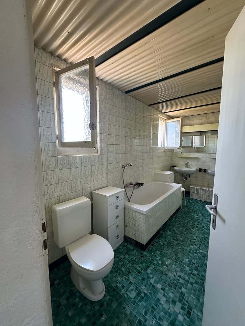 Maison individuelle à rénover - Fort potentiel à Plan-les-Ouates (9)