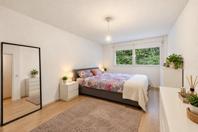 Rare à la vente : 3,5 pièces en rez-de-jardin (8)