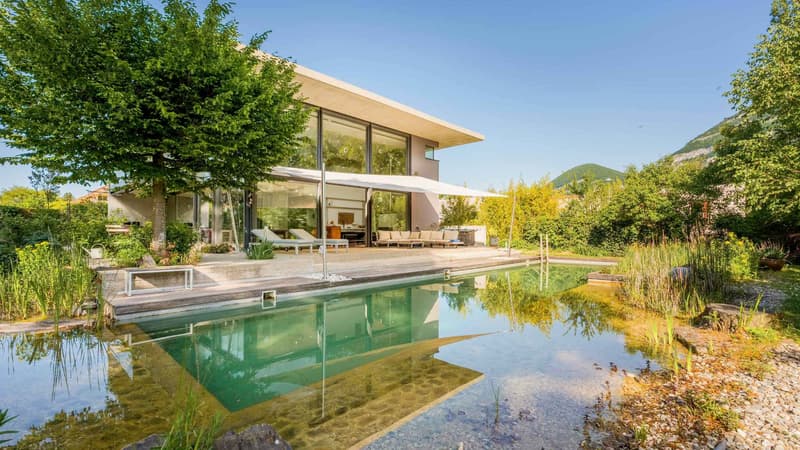 Exclusivité : Maison contemporaine avec piscine naturelle (1)