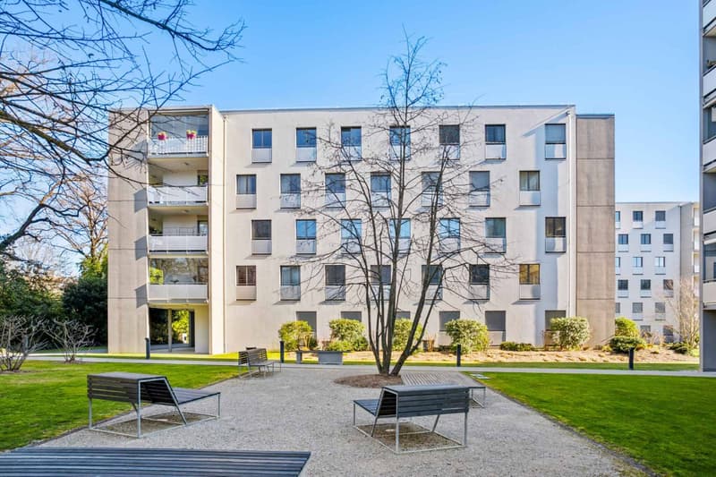 Magnifique appartement au 2ème étage à Cologny (1)