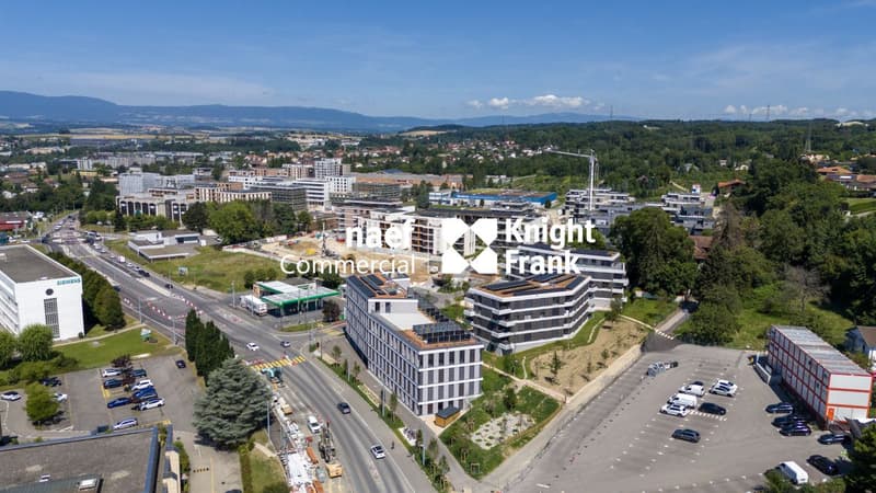 Bureaux à louer de 772 m2 divisible (10)