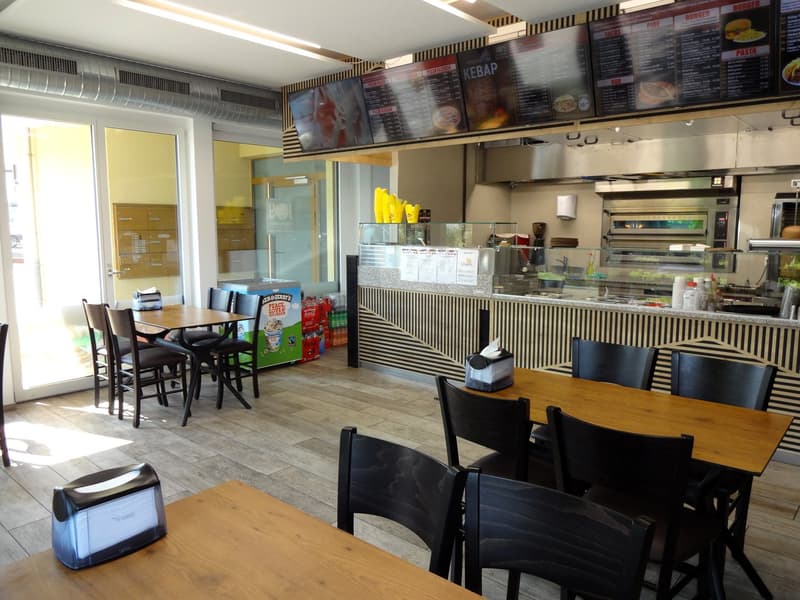 Zentral gelegener Imbiss oder Kebap unmittelbar neben dem Bahnhof in Menziken / AG (4)