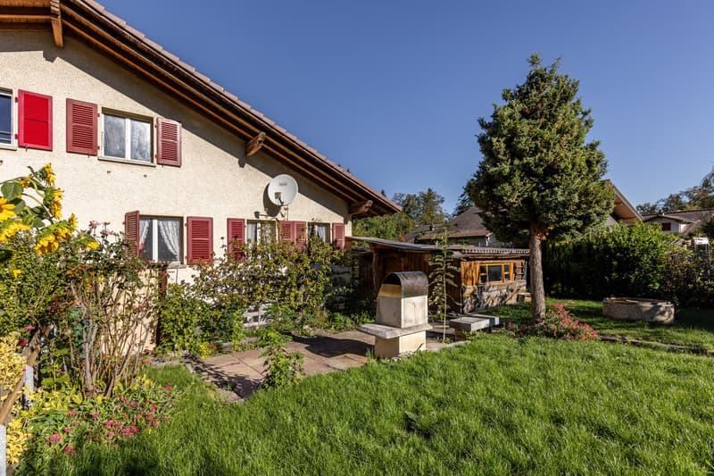 Doppeleinfamilienhaus mit Potenzial (1)