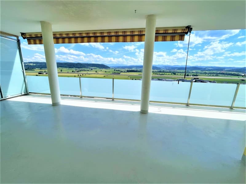 Preiswerte, grosszügige 4.5 Zimmer Wohnungen an Hanglage mit genialer Panoramasicht (14)