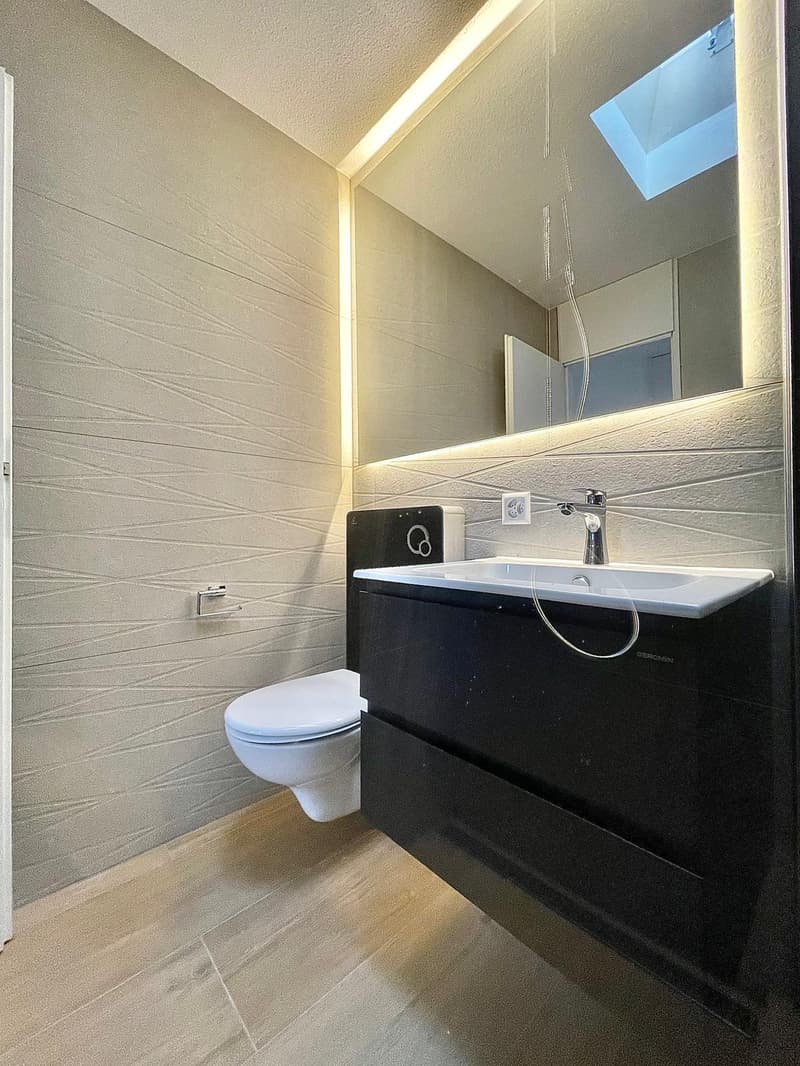 Neu sanierte 3.5 Zimmer Wohnungen mit privater Waschmaschine/Tumbler (27)
