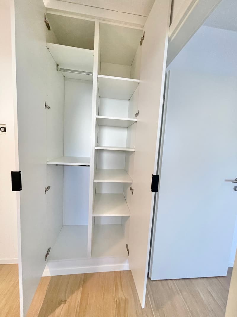 Moderne 2.5 Zimmer Wohnung mit Waschmaschine/ Tumbler neben Emmencenter (22)